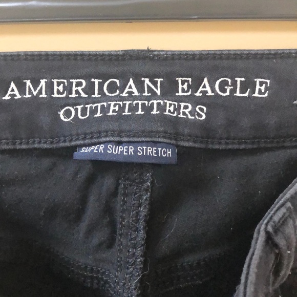 Jeans barely worn - Picture 2 of 8